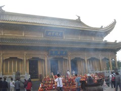 【純玩鉆石-峨眉山樂山二日游】美食+川劇、純玩不進店＜成都往返＞
